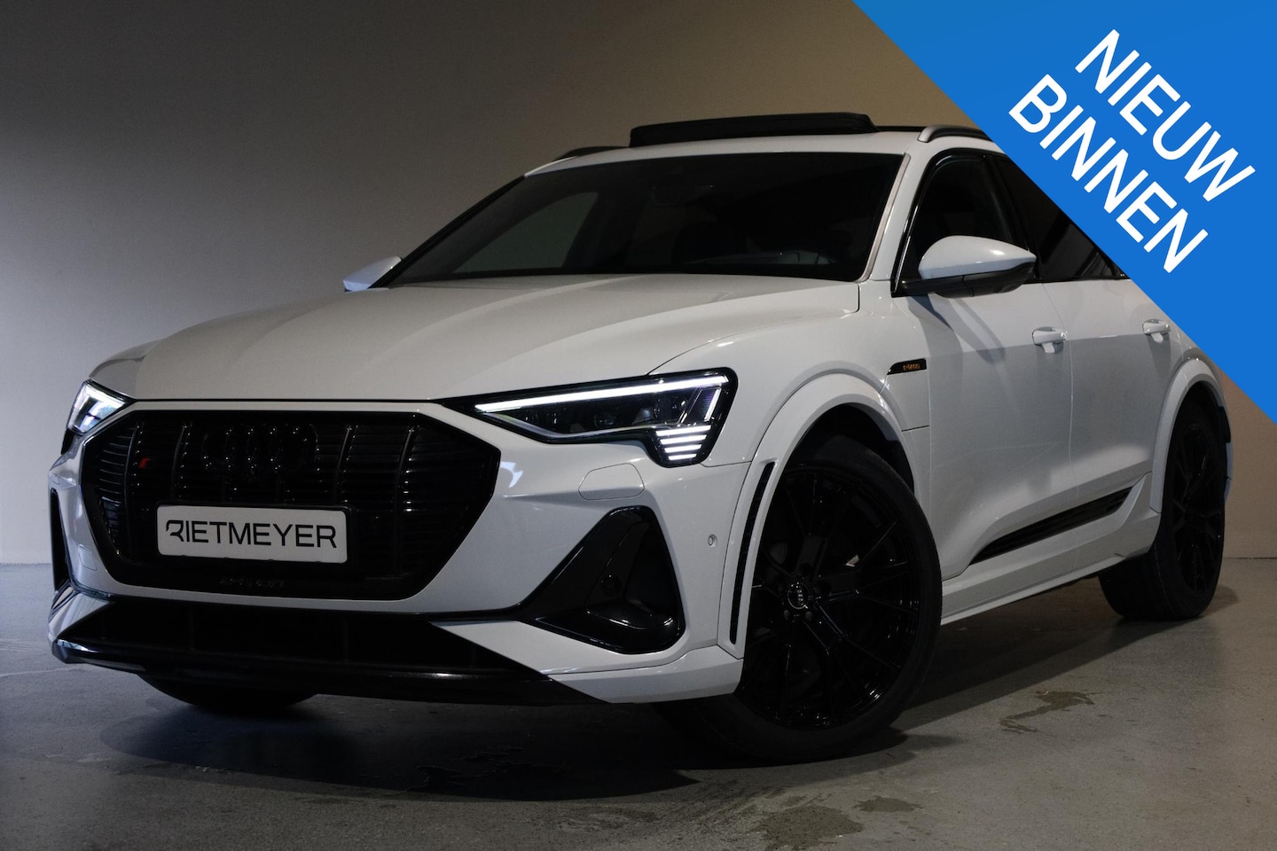Audi e-tron - S quattro 95 kWh 508 pk|Pano | Leder |360°camera | - AutoWereld.nl