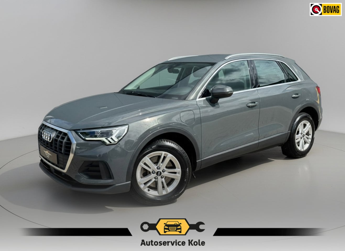 Audi Q3 - 45 TFSI e Basis * Camera * Cruise * Xenon/led * Clima * Navigatie * - AutoWereld.nl