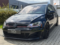 Volkswagen Golf - 2.0 TSI GTI Performance