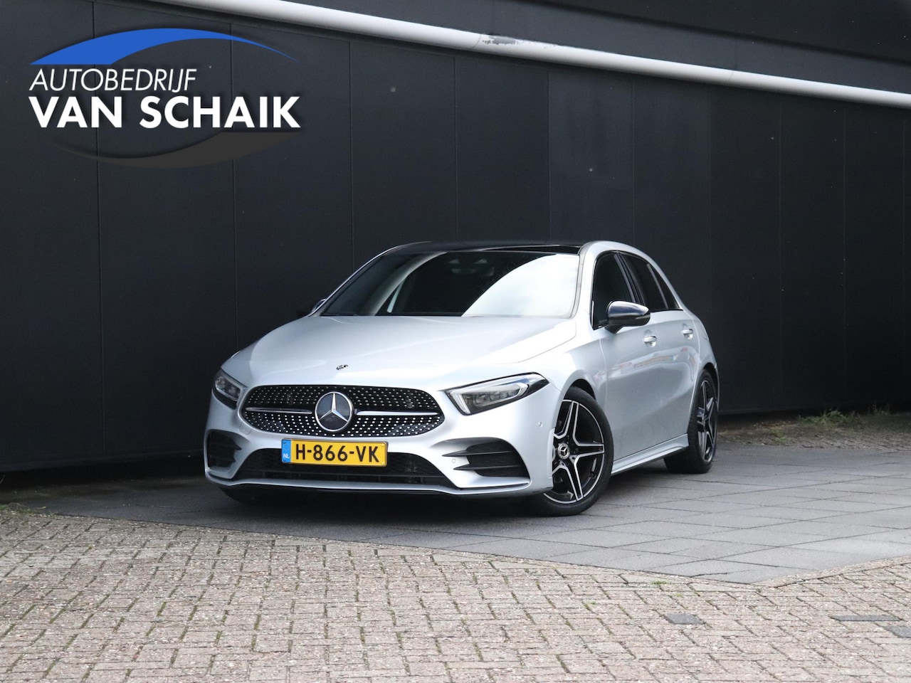 Mercedes-Benz A-klasse - 180 Business Solution | AMG LINE | MEMORY | PANO-DAK | CAMERA | NAVI | CRUISE | APPLE CARP - AutoWereld.nl