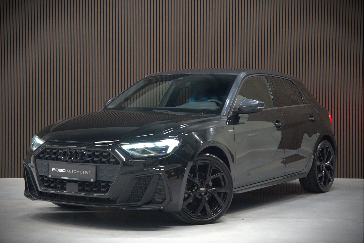Audi A1 Sportback - 35 TFSI S Line edition one S-Line | Bang & Olufsen | Stoelverwarming | Cruise Control | Am - AutoWereld.nl