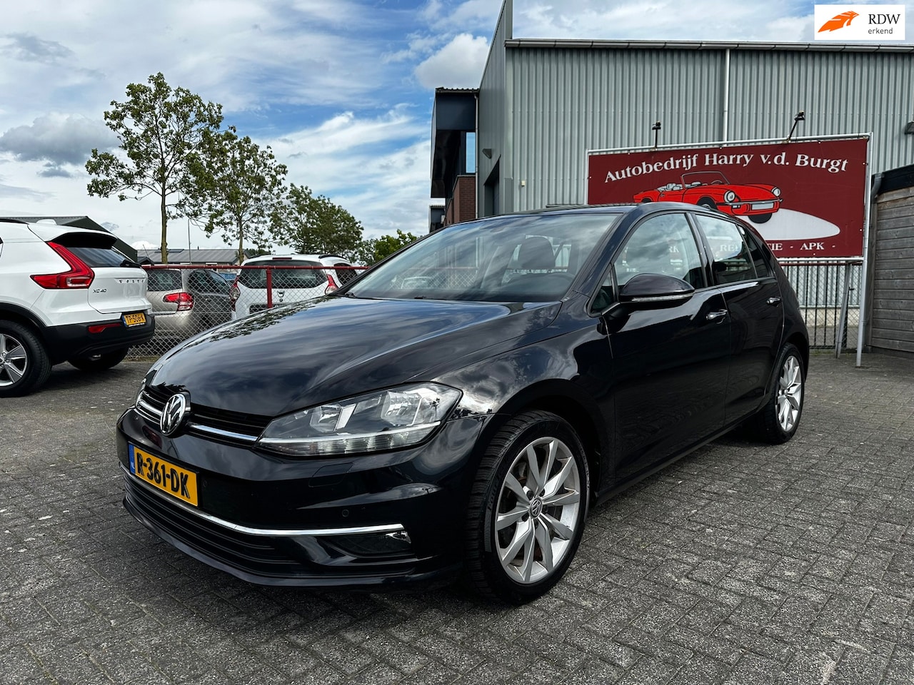 Volkswagen Golf - 1.0 TSI Comfortline DSG | Cruise Control | Climate Control | Navigatie - AutoWereld.nl
