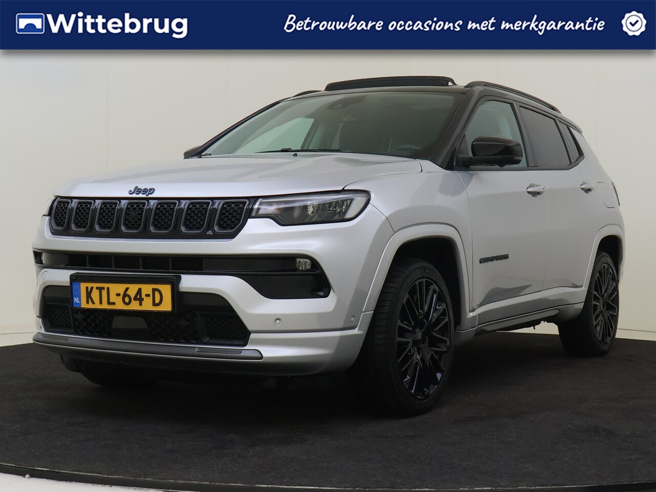 Jeep Compass - 4xe 240PK Plug-in Hybrid Electric S Schuif/Kanteldak | Parkeerhulp | Leder | Camera | Appl - AutoWereld.nl