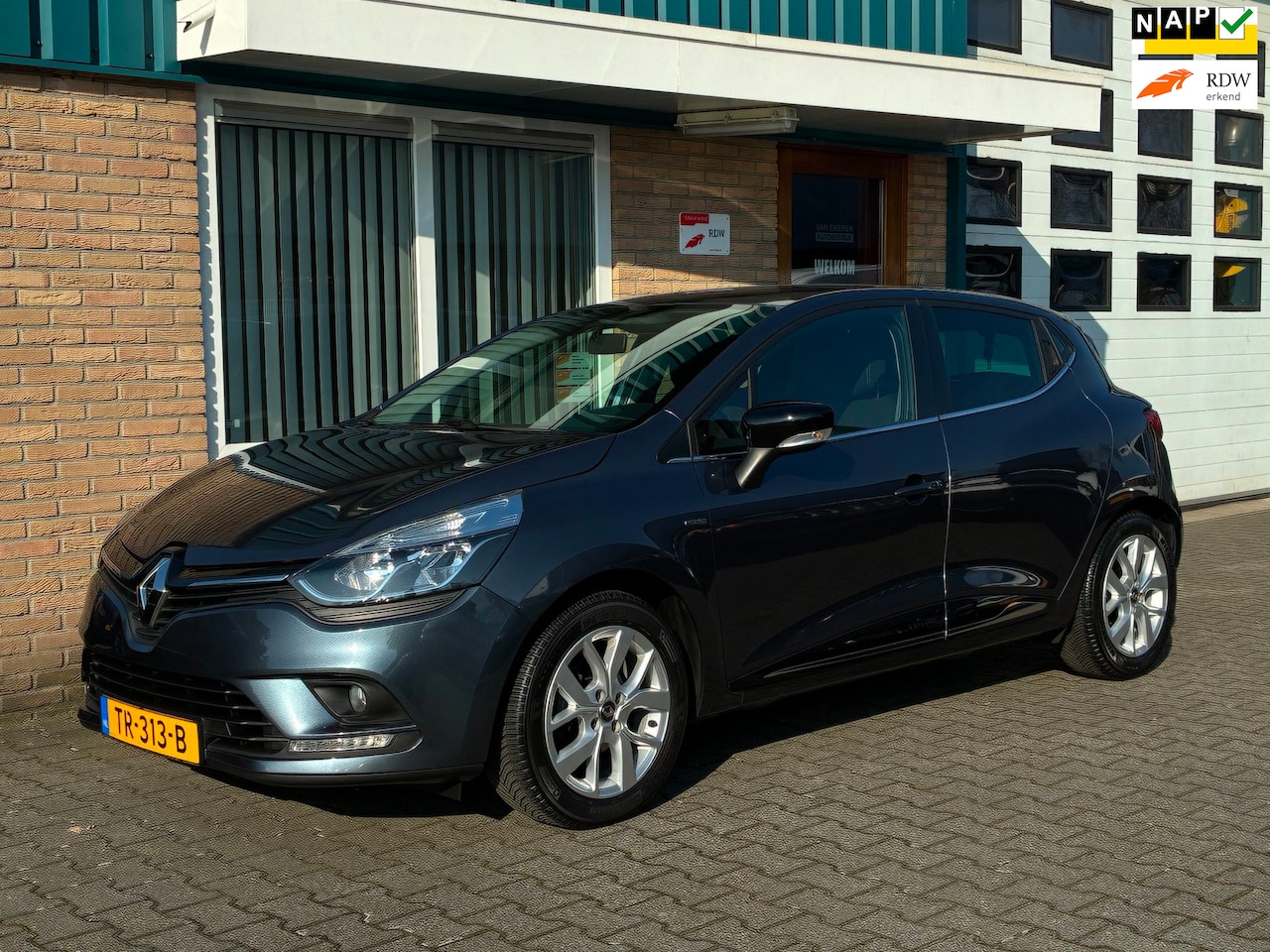 Renault Clio - 0.9 TCe Limited 0.9 TCe Limited - AutoWereld.nl