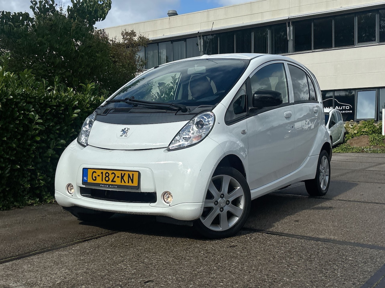 Peugeot iOn - Active |AUTOMAAT|AIRCO|BLEUTOOTH|SOH 99%|APK TOT 24-04-2027| - AutoWereld.nl