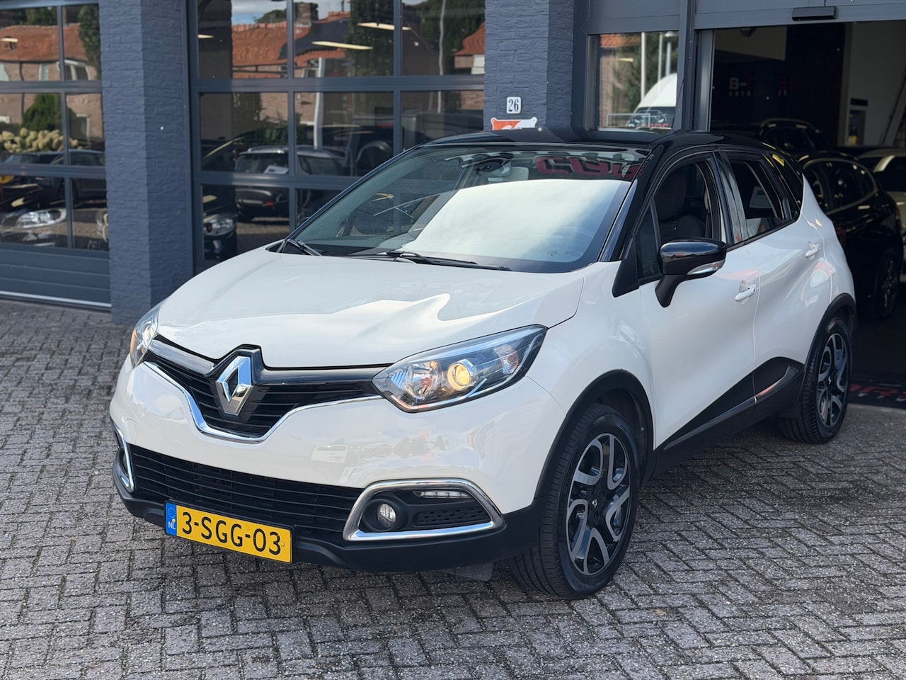 Renault Captur - 1.2 TCe Dynamique Camera|Navi|Aut|Pdc|Keyless - AutoWereld.nl