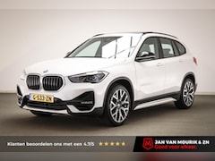 BMW X1 - sDrive20i High Executive Edition | PANORAMADAK | HEAD UP | LEDER | HARMAN KARDON | DAB | T