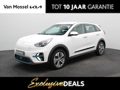 Kia e-Niro - DynamicLine 64 kWh | Navigatie | Climate Control | Cruise Control | Parkeer Sensoren | Cam