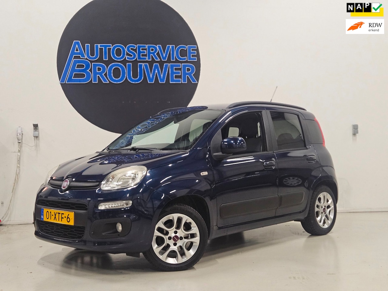 Fiat Panda - 0.9 TwinAir Lounge Airco - AutoWereld.nl