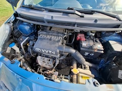Toyota Yaris - 1.3 VVTi Sol