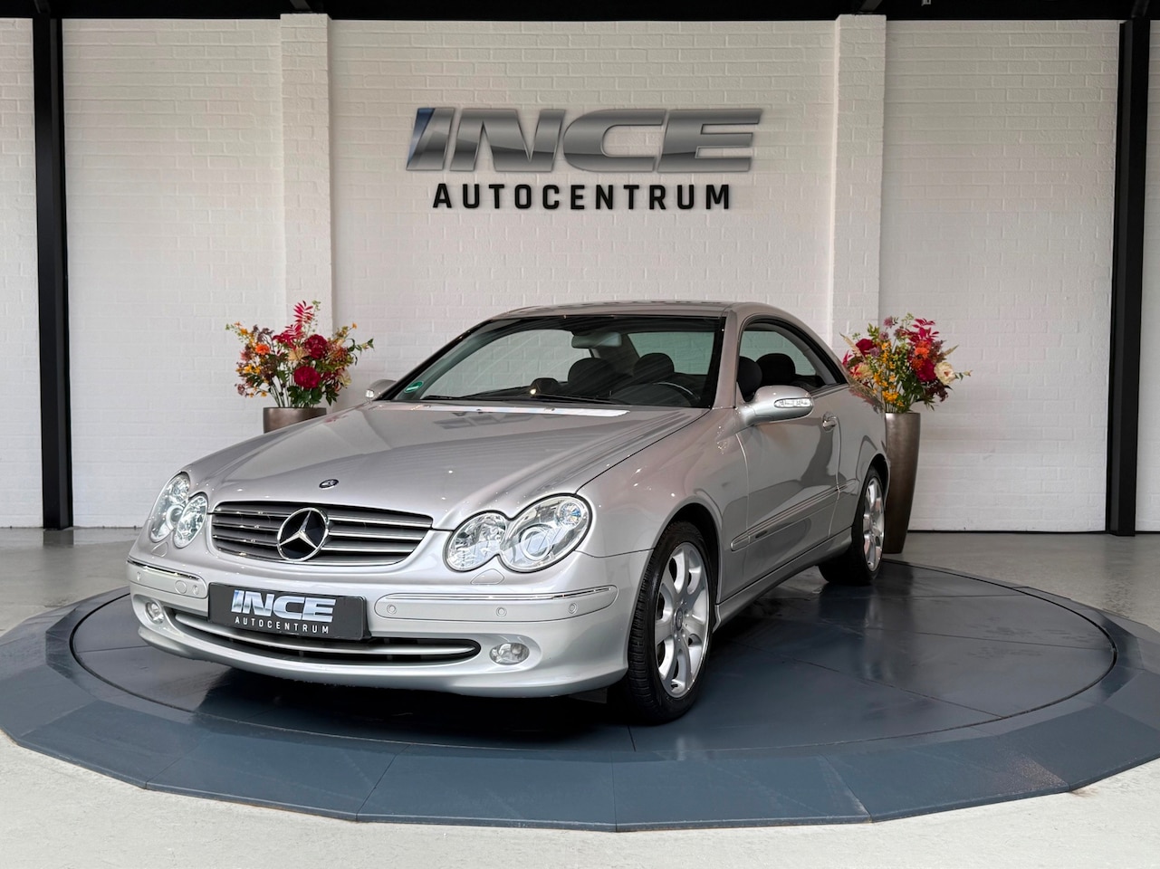 Mercedes-Benz CLK-klasse Coupé - 240 Elegance | AUT | Cruise - AutoWereld.nl