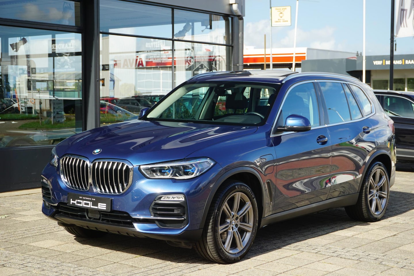 BMW X5 - xDrive45e High Executive | 94% Soh | Pano | Trekhaak | Soft close - AutoWereld.nl