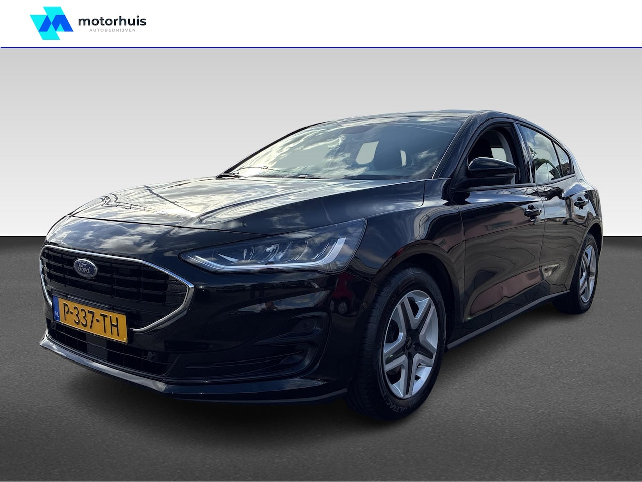 Ford Focus - 1.0 EcoBoost Connected | Achteruitrijcamera | Airco | Connected services - AutoWereld.nl