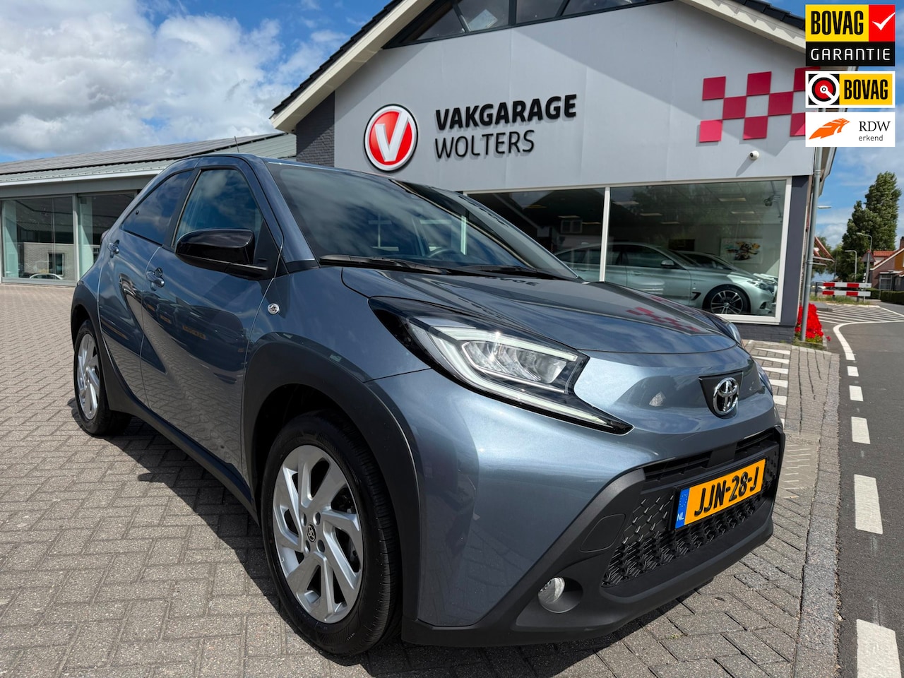 Toyota Aygo X - 1.0 VVT-i MT Pulse RIJKLAARPRIJS! - AutoWereld.nl