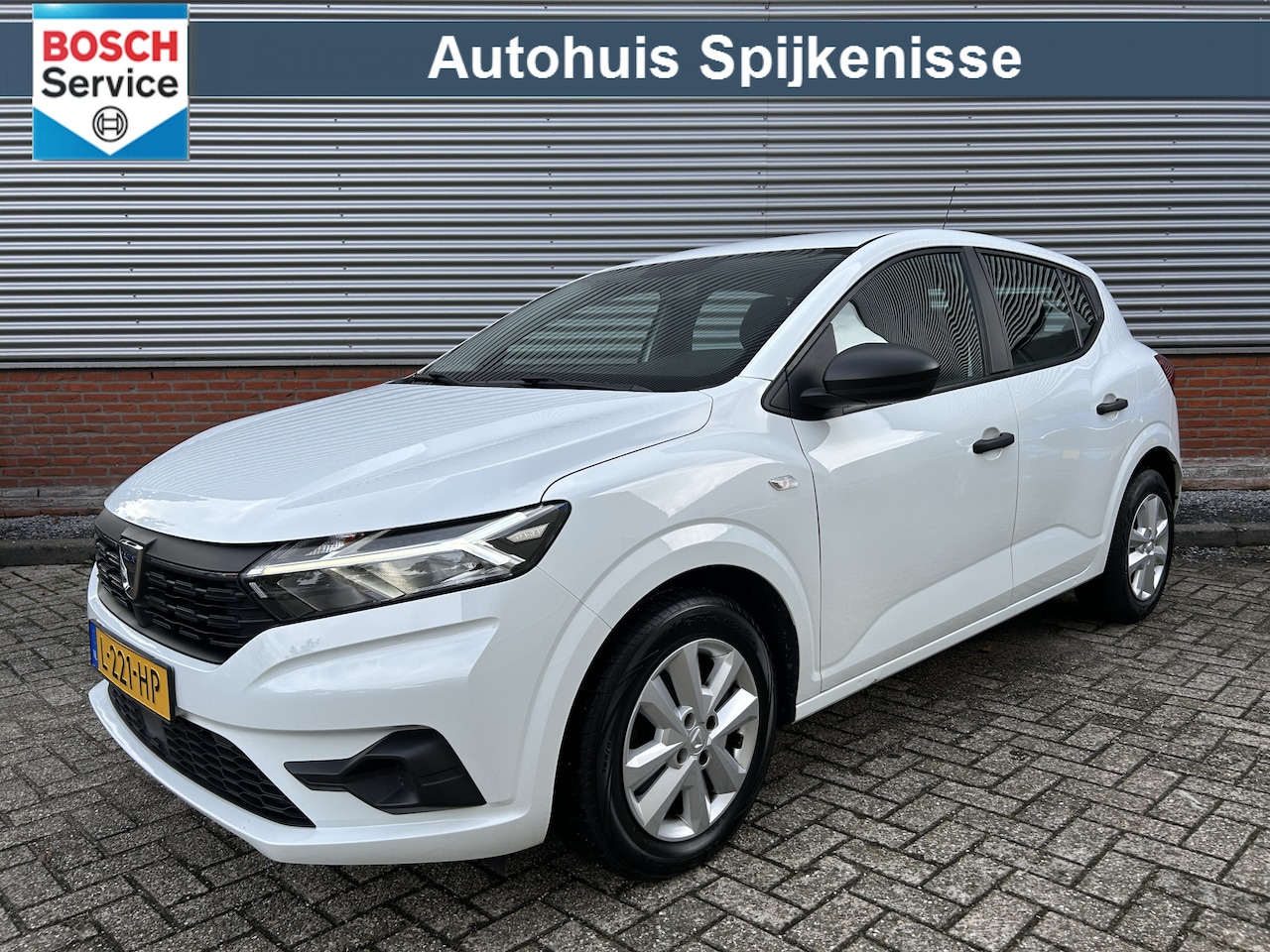 Dacia Sandero - 1.0 TCe 90 Essential | Airco | Lage kmstand | Cruise control | Goed onderhouden | Nette au - AutoWereld.nl