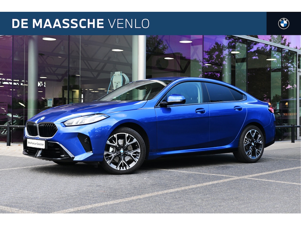 BMW 2-serie Gran Coupé - 220 M Sport Automaat / Sportstoelen / Achteruitrijcamera / Stoelverwarming / Getint glas - AutoWereld.nl