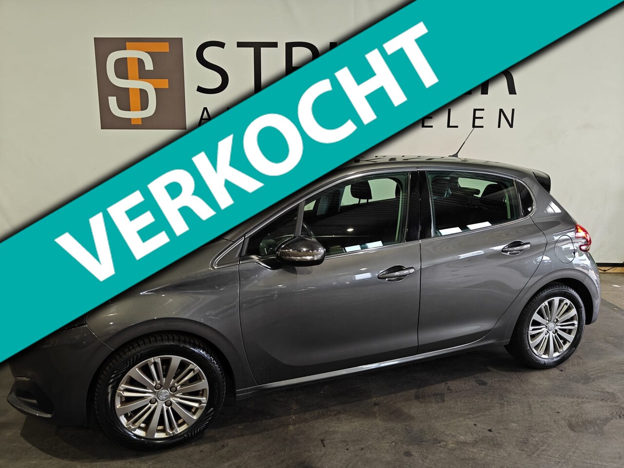 Peugeot 208 - 1.2 PureTech Blue Lease Allure 1.2 PureTech Blue Lease Allure - AutoWereld.nl