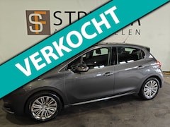 Peugeot 208 - 1.2 PureTech Blue Lease Allure