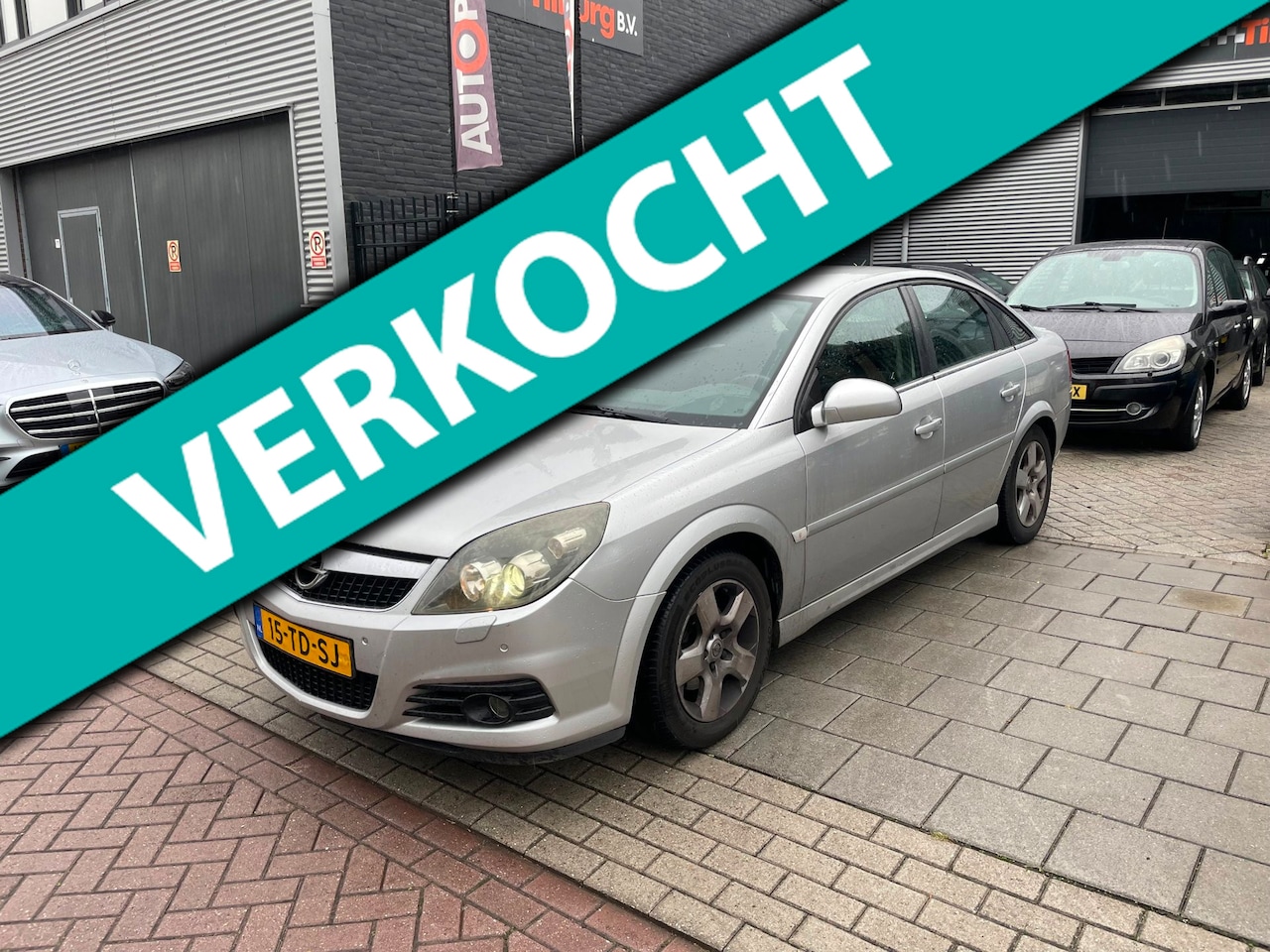 Opel Vectra GTS - 2.2-16V Business Automaat Airco NAP APK - AutoWereld.nl
