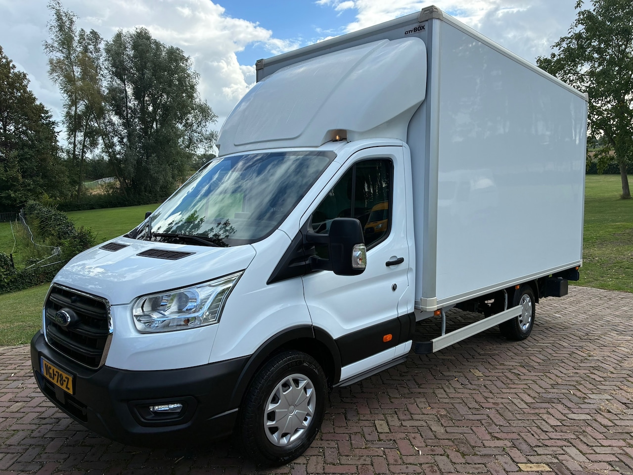 Ford Transit - 350 2.0 TDCI 130pk E6 L4 BAKWAGEN LAADKLEP MEUBELBAK - AutoWereld.nl