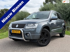 Suzuki Grand Vitara - 2.0-16V High Executive Automaat / Schuif-/Kanteldak / Leder / Clima / Stoelverwarming / 17