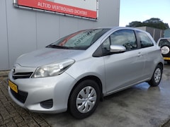 Toyota Yaris - 1.0 VVT-i Aspiration Airco, Camera, 5 DRS, NL/NAP