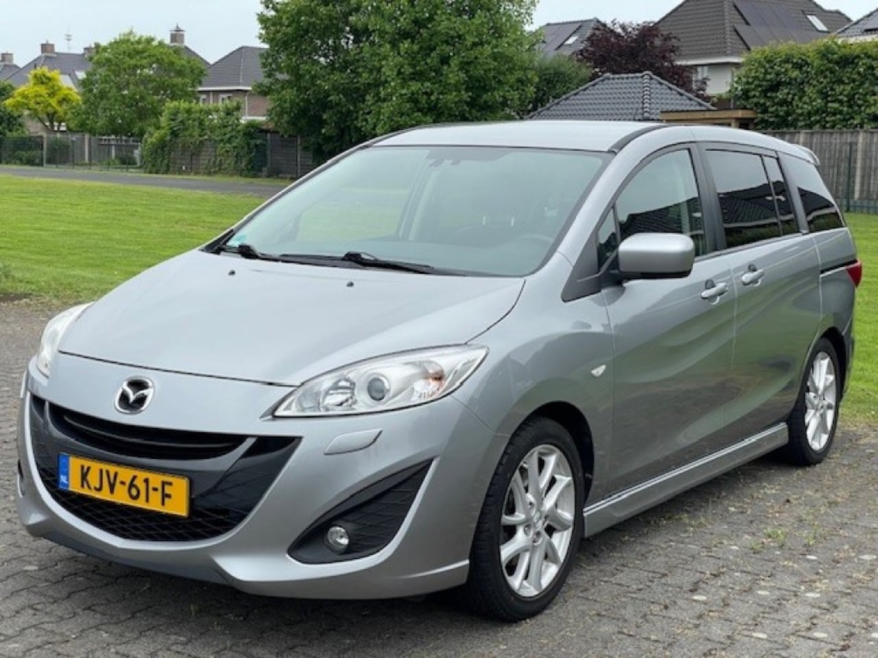 Mazda 5 - 2.0 GTM/ ECC/ Cruise/ Xenon/ Leer/ LM/ 7-zits/ Stoelverwarming - AutoWereld.nl