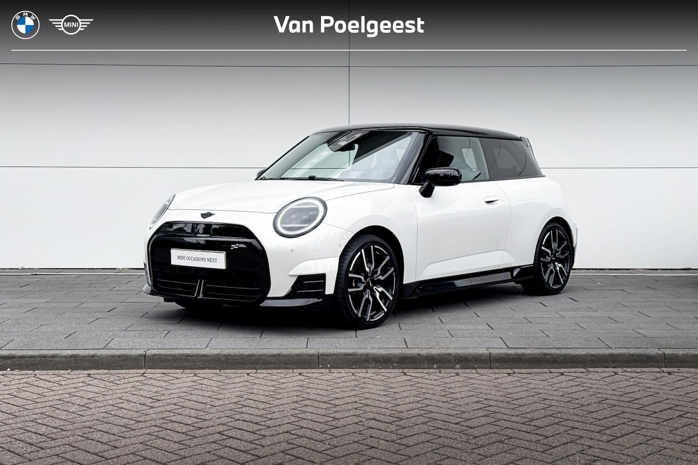 MINI Electric - 3-Deurs Cooper SE John Cooper Works XL 54.2 kWh - AutoWereld.nl