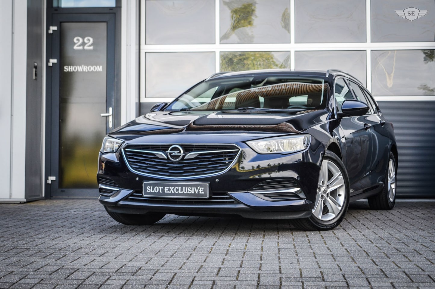 Opel Insignia Sports Tourer - 1.5 Turbo Business Executive|Climate|Trekhaak|NL-Auto - AutoWereld.nl