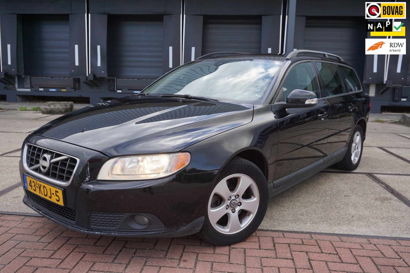 Volvo V70 - 2.0 Limited Edition 2.0 Limited Edition - AutoWereld.nl