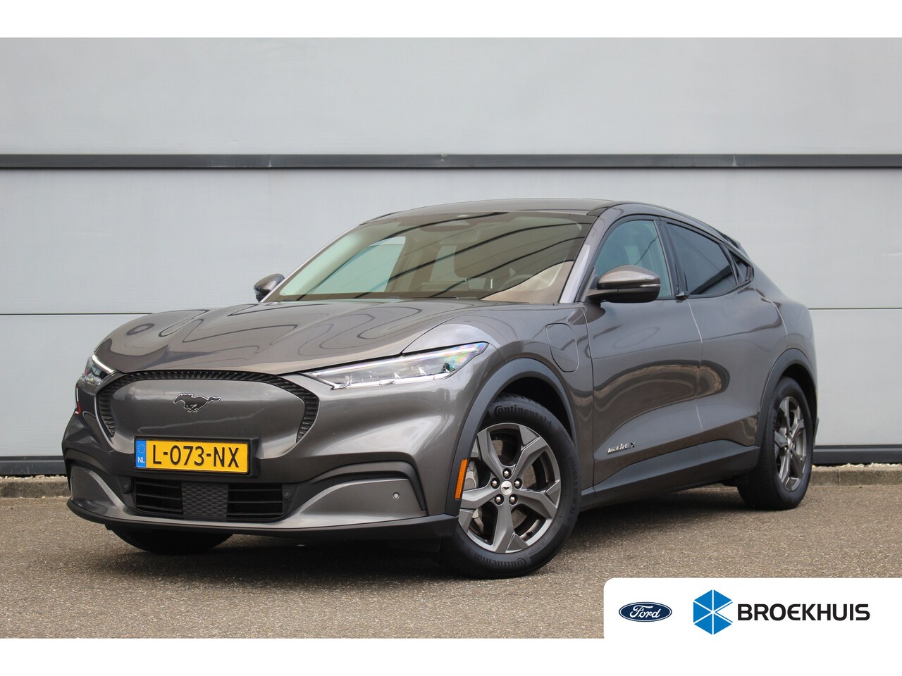 Ford Mustang Mach-E - Extended RWD 98 kWh | SOH: 94% | Leder | Camera | ACC | Winter P. | BLIS | Keyless | LED | - AutoWereld.nl
