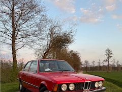 BMW 3-serie - 320 6 cilinder