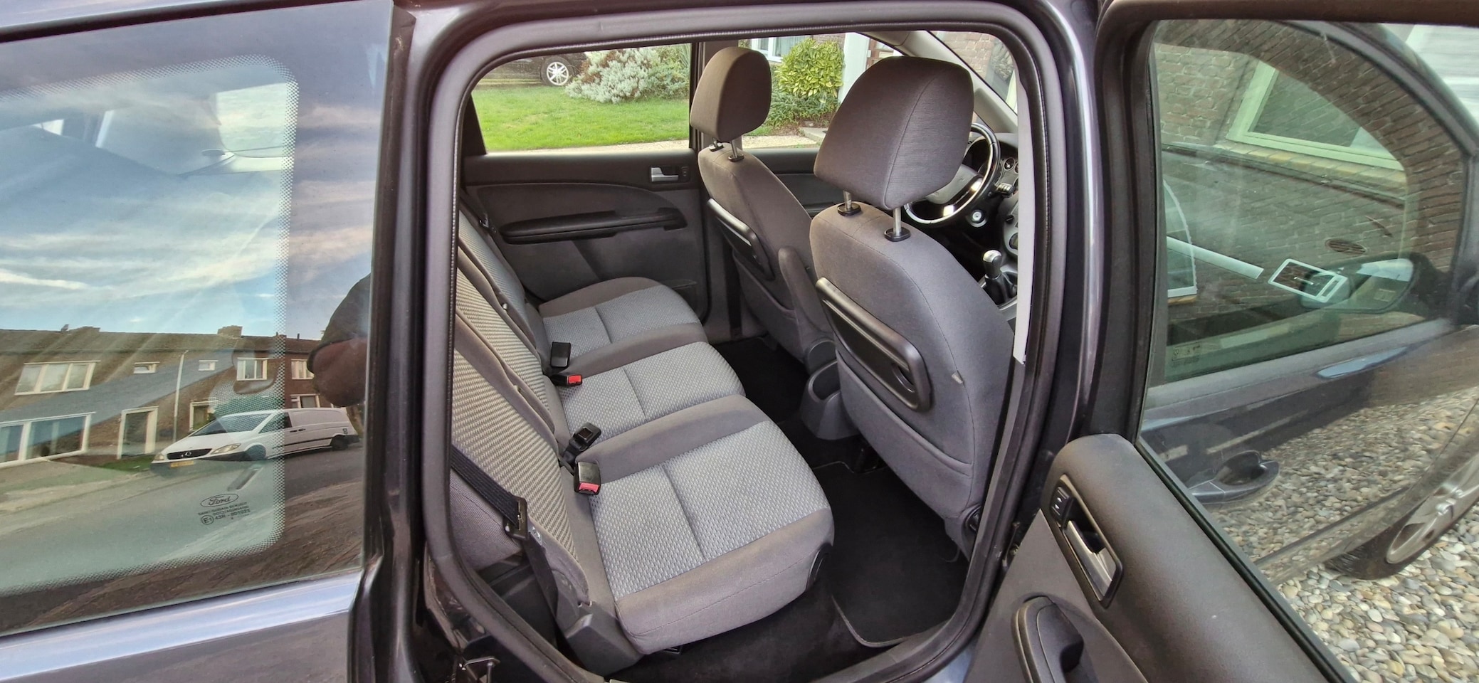 Ford Focus C-Max - 1.6-16V Futura - AutoWereld.nl
