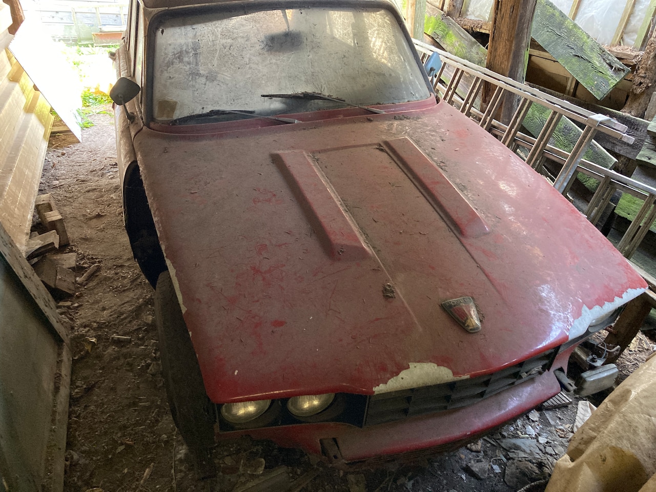 Rover TC-serie - 3.5 Saloon Voor onderdelen/ project/ opknapper Rover P6 3500 V8 autom. - AutoWereld.nl