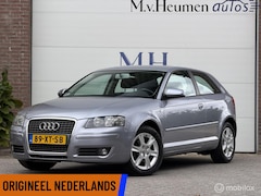Audi A3 - 1.6 FSI Ambiente Pro Line CarPlay Bluetooth Climate Cruise