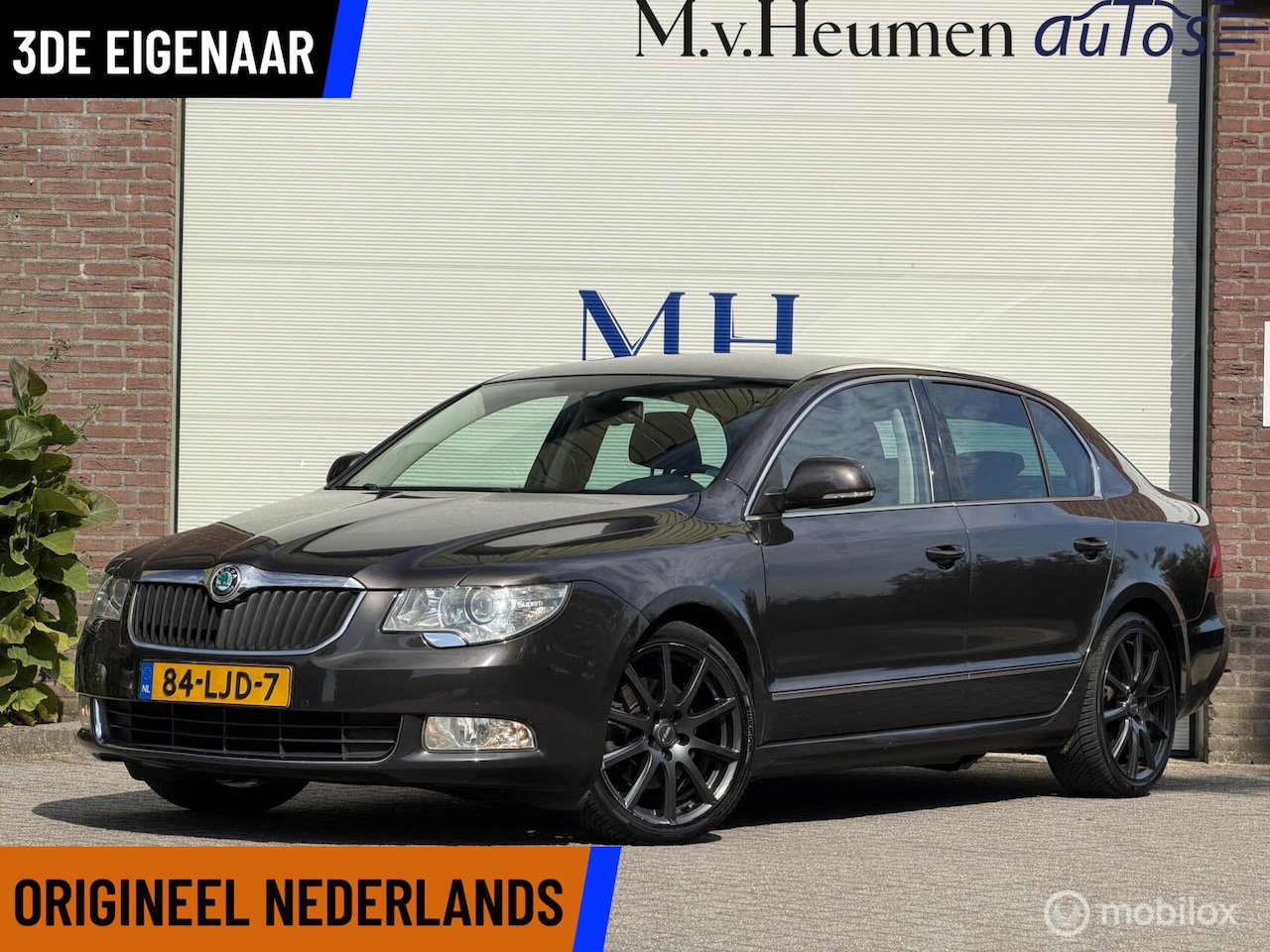 Skoda Superb - 1.8 TSI Elegance ORG NED 3DE Eigenaar Trekhaak Leer Climate Cruise - AutoWereld.nl