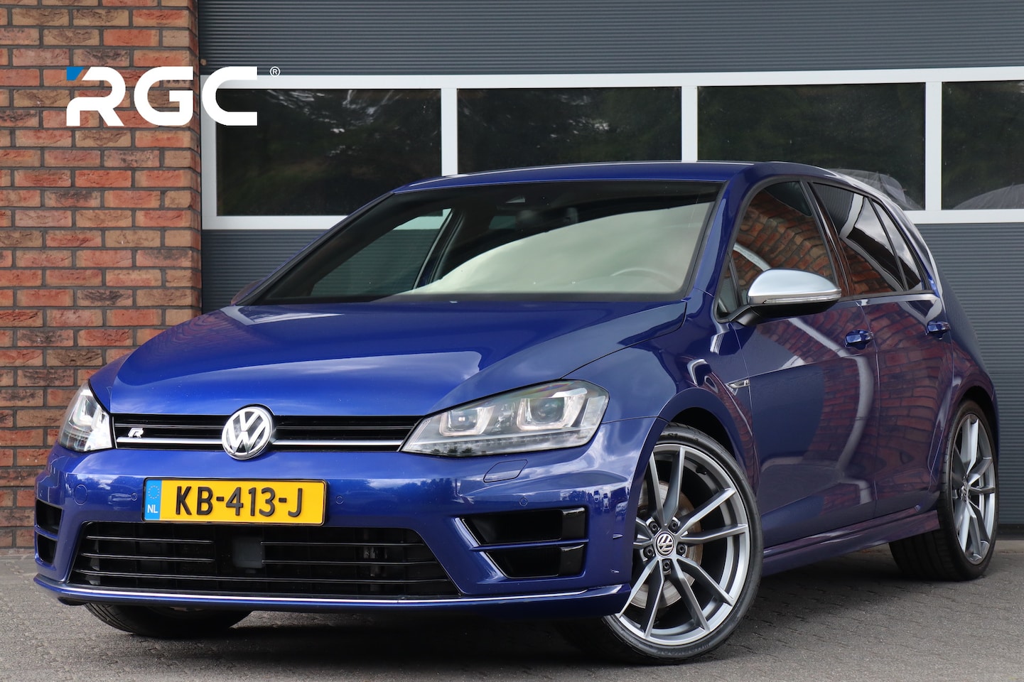 Volkswagen Golf - 2.0 TSI R 4Motion DCC, ACC - AutoWereld.nl