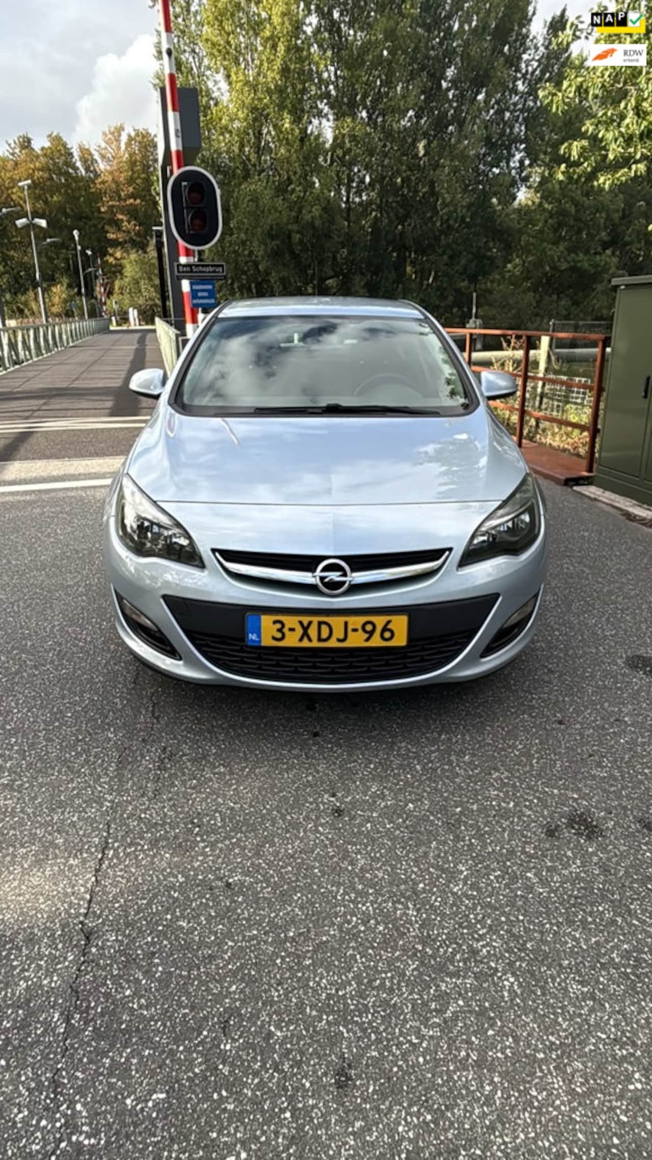 Opel Astra - 1.4 Berlin (2014) In perfecte staat & Rijklaar - AutoWereld.nl