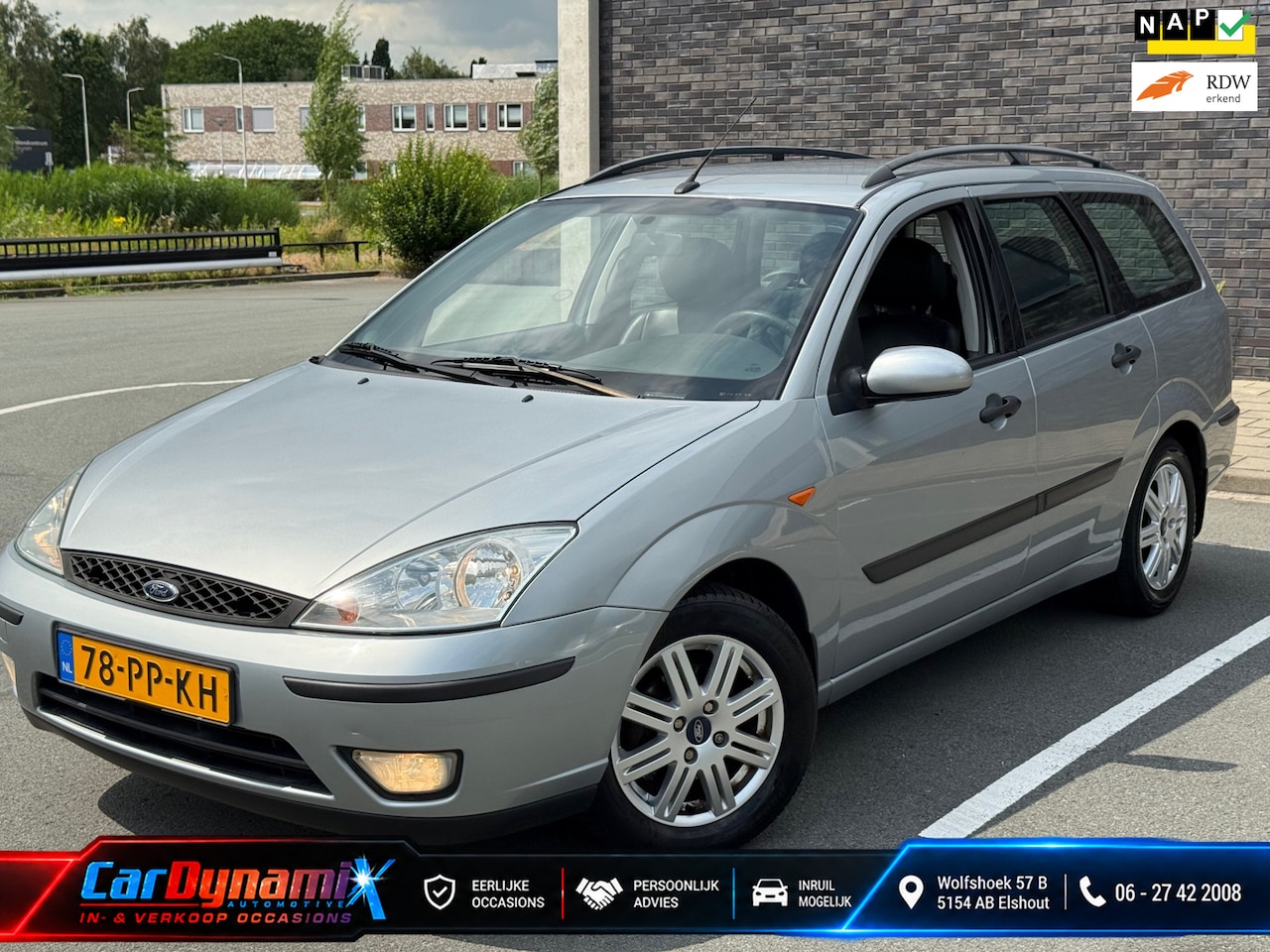Ford Focus Wagon - 1.6-16V Futura | Automaat | Leder | Airco | Trekhaak | Recent Onderhouden - AutoWereld.nl
