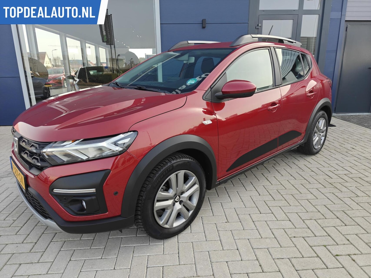 Dacia Sandero Stepway - 1.0 TCe 100 Bi fuel Carplay/Camera - AutoWereld.nl