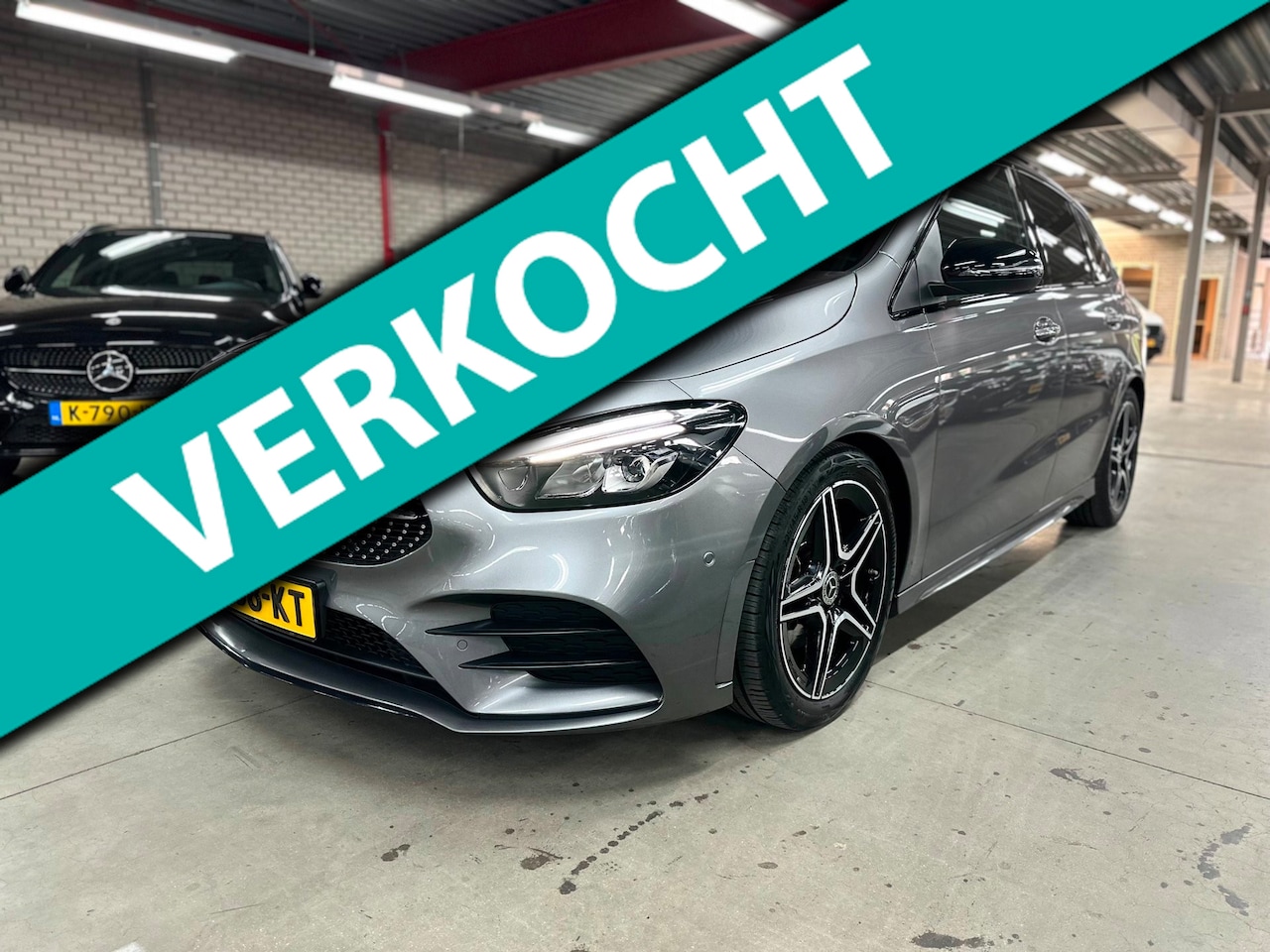 Mercedes-Benz B-klasse - 180 Business Solution AMG 180 Business Solution AMG, Pano, Led, Org NL! - AutoWereld.nl