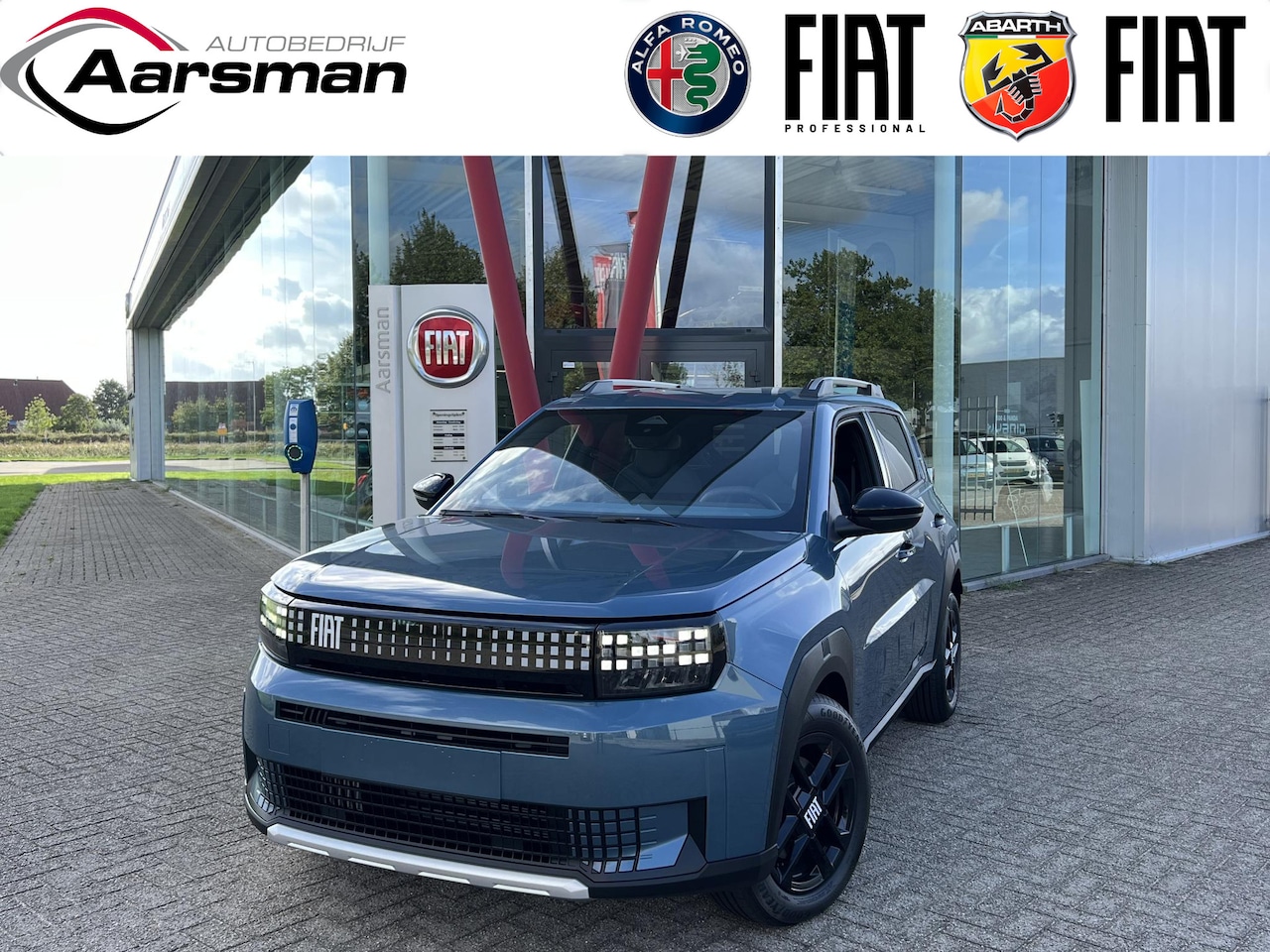 Fiat Grande Panda - 1.2 Hybrid ICON | 8 Jaar garantie | Carplay | Dakrails | Lichtmetalen velgen | LED koplamp - AutoWereld.nl