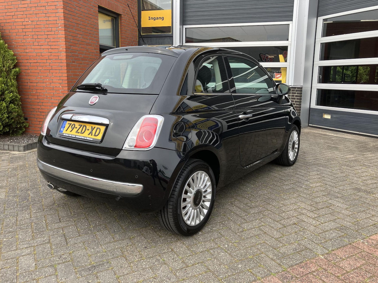 Fiat 500 - 1.2 Lounge | Panoramadak | Lichtmetalen velgen |
