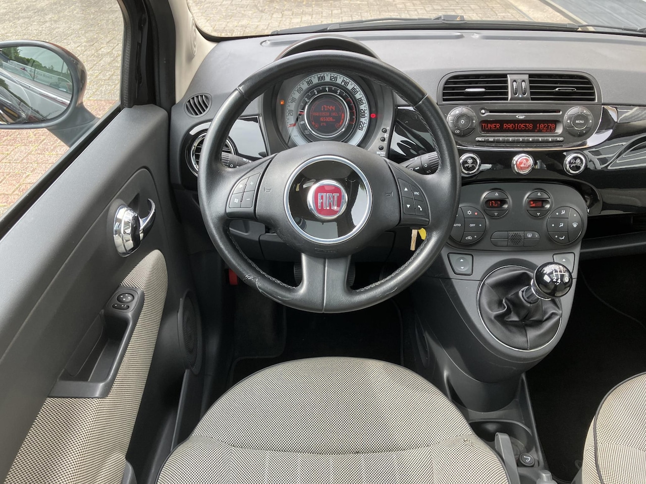Fiat 500 - 1.2 Lounge | Panoramadak | Lichtmetalen velgen |
