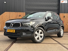 Volvo XC40 - 1.5 T2 Momentum Core Cruise Clima Camera Dealer onderhouden