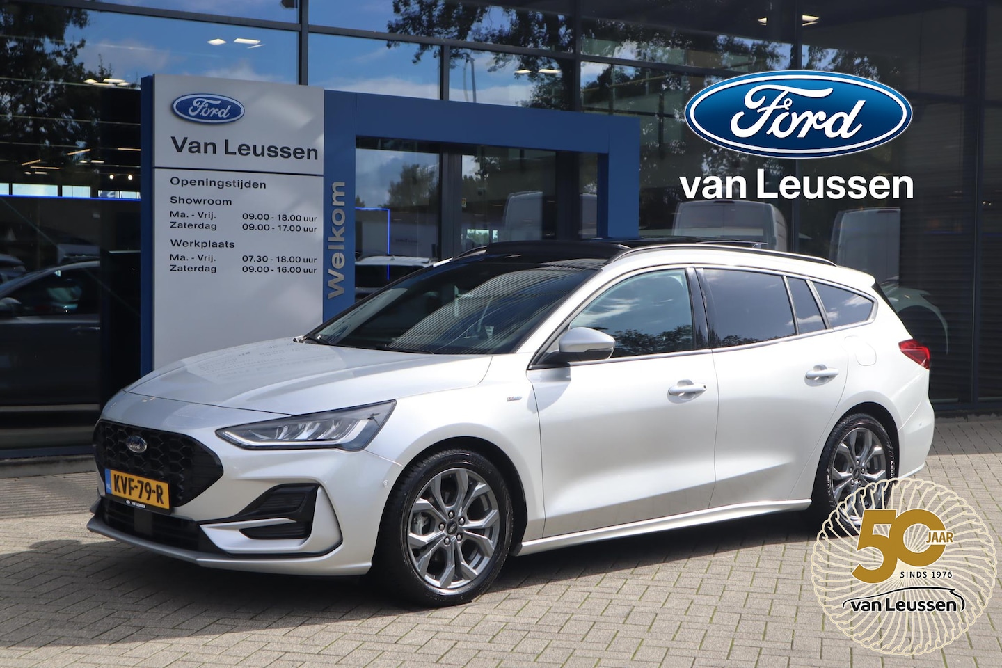 Ford Focus Wagon - 155PK ST-LINE-X AUTOMAAT BTW PANODAK EL-ACHTERKLEP BLISS WINTERPACK HEAD-UP DISPLAY EX-FAB - AutoWereld.nl