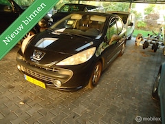 Peugeot 207 - 1.4 VTi Cool 'n Blue