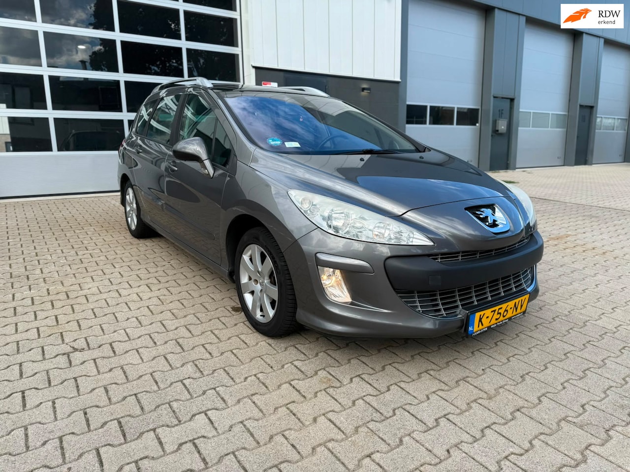 Peugeot 308 SW - 1.6 VTi XS Panorama Airco 7 Zits Trekhaak Full Options - AutoWereld.nl