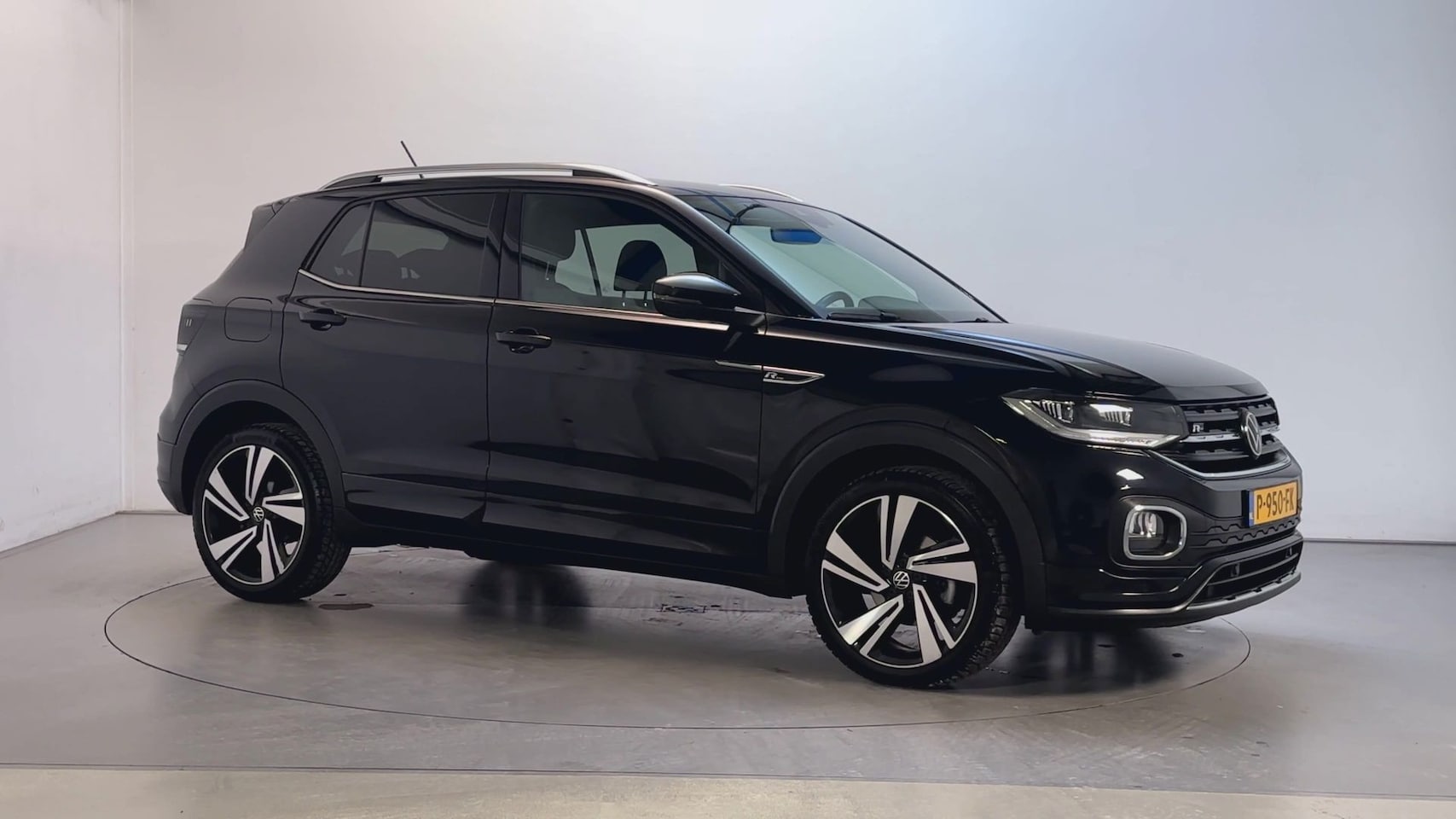 Volkswagen T-Cross - 1.0 TSI 110pk DSG R-Line Stoelverwarming Camera LED Virtual Cockpit - AutoWereld.nl