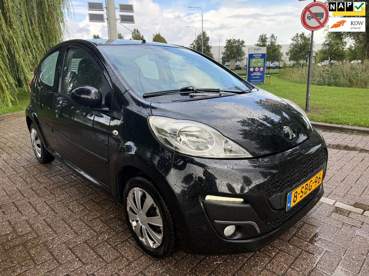 Peugeot 107 - 1.0 Active LED NAP Carplay - AutoWereld.nl